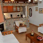 Giotas Near Meteora * קאלאבאקה