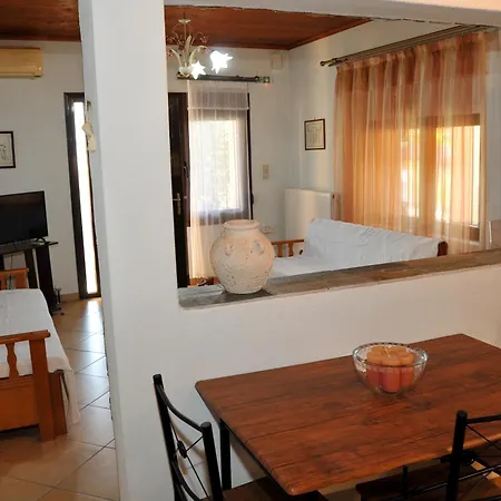 Appartement Giotas Near Meteora Kalampáka